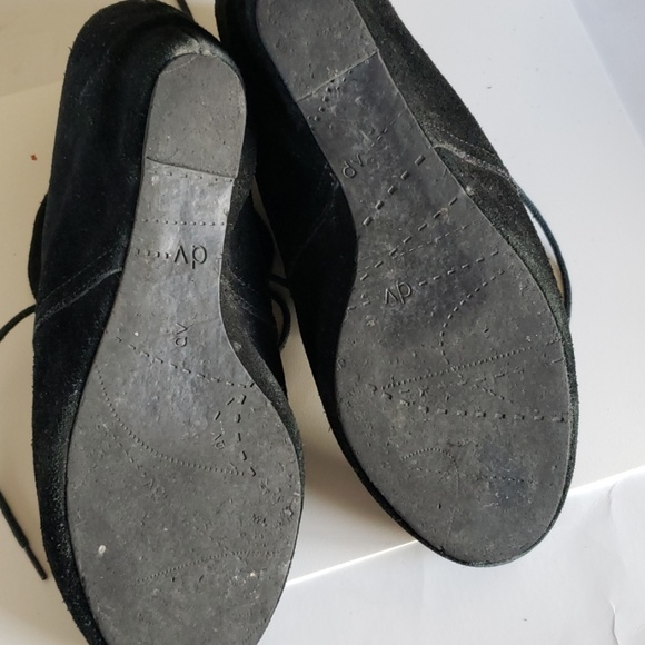 Dolce Vita black suede booties size 9 - Picture 5 of 6